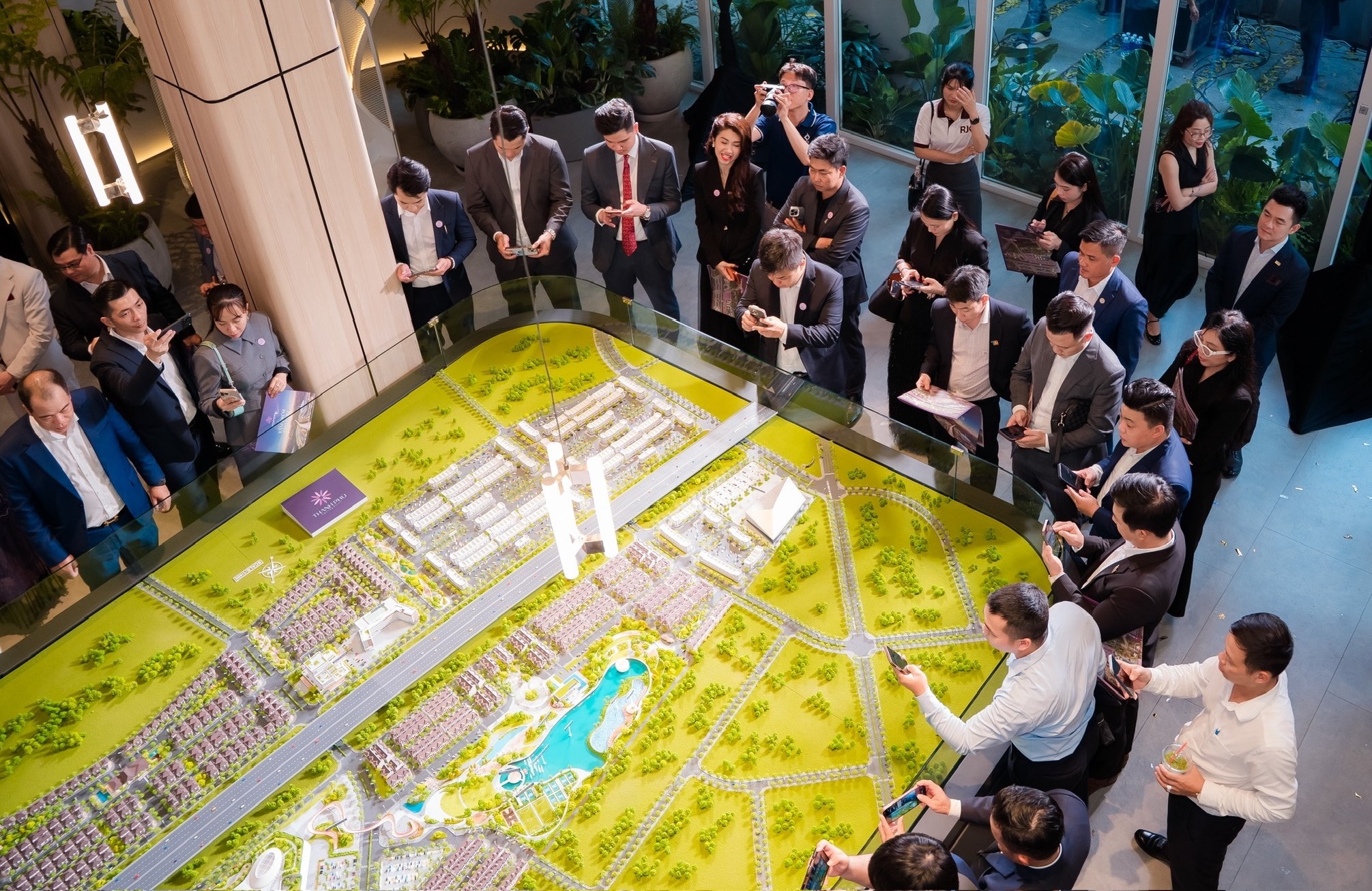 ra mắt sa bàn dự án Thanh Phú Centre Point
