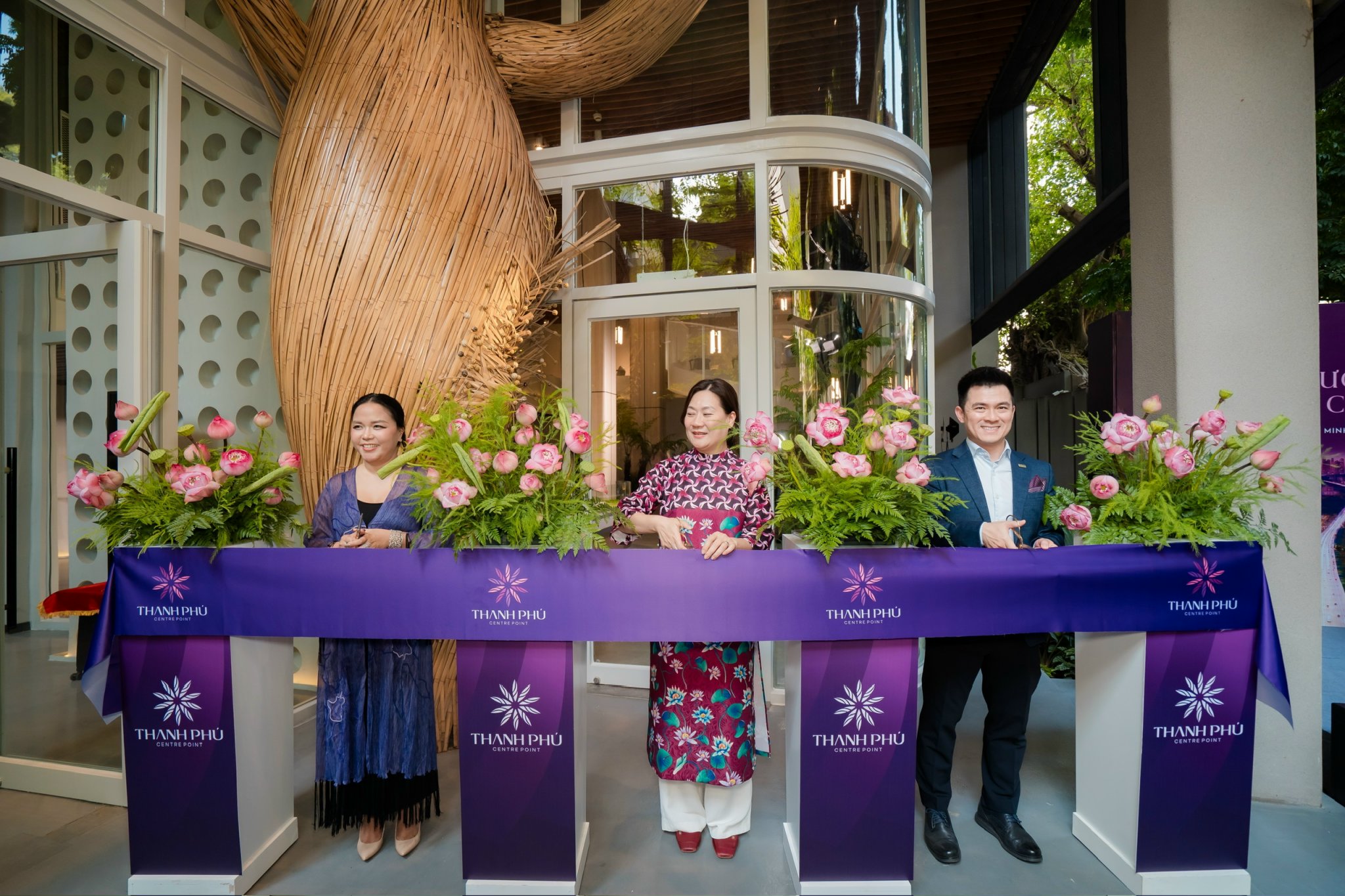 ra mắt sa bàn dự án Thanh Phú Centre Point, cắt băng
